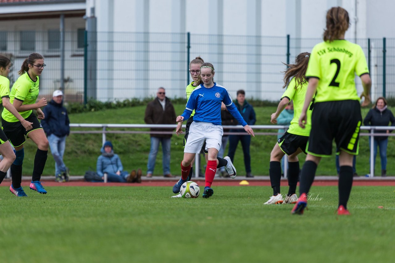 Bild 148 - B-Juniorinnen TSV Schoenberg - Holstein Kiel : Ergebnis: 0:23